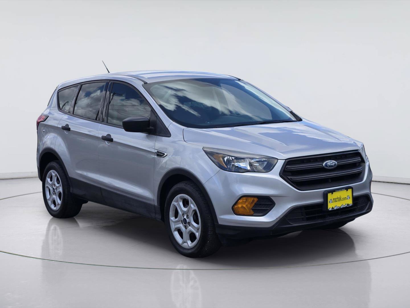 Certified 2019 Ford Escape S FWD image 3