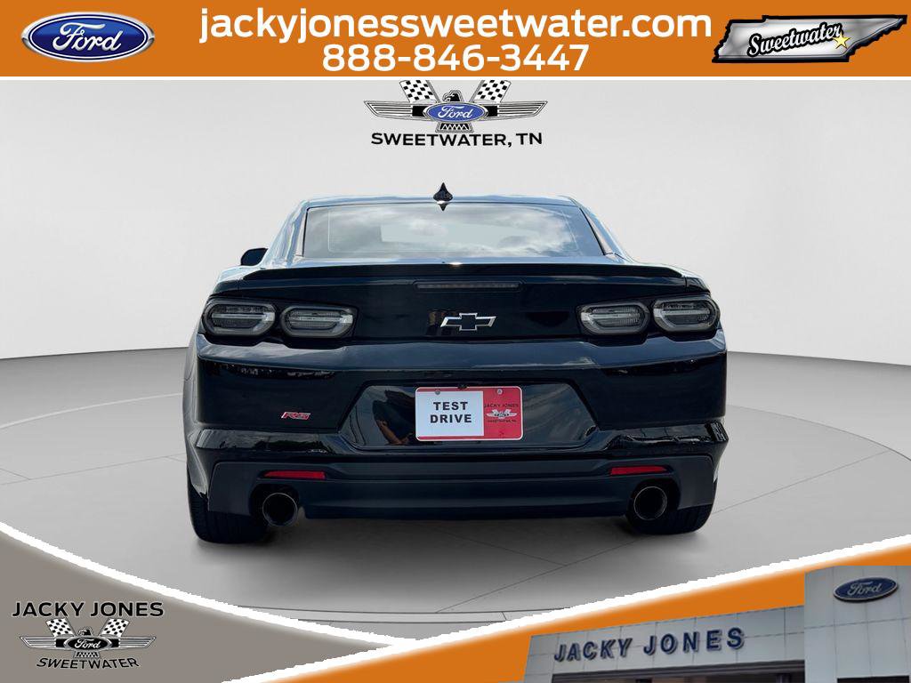 Used 2021 Chevrolet Camaro LT w/ RS Package RWD image 4