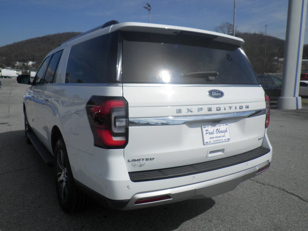 Certified 2024 Ford Expedition Max Limited image 3