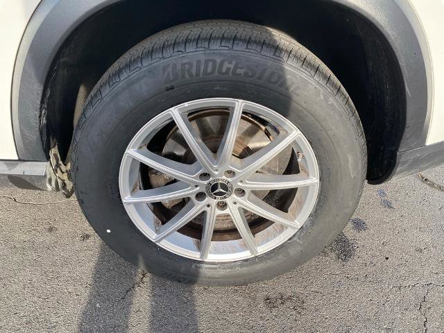 Used 2024 Mercedes-Benz GLE 450e 4MATIC image 32