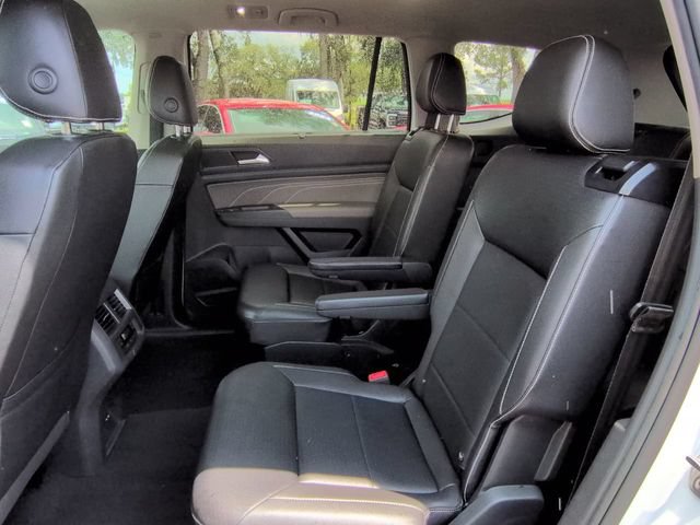 Used 2021 Volkswagen Atlas SE w/ Panoramic Sunroof Package FWD image 17
