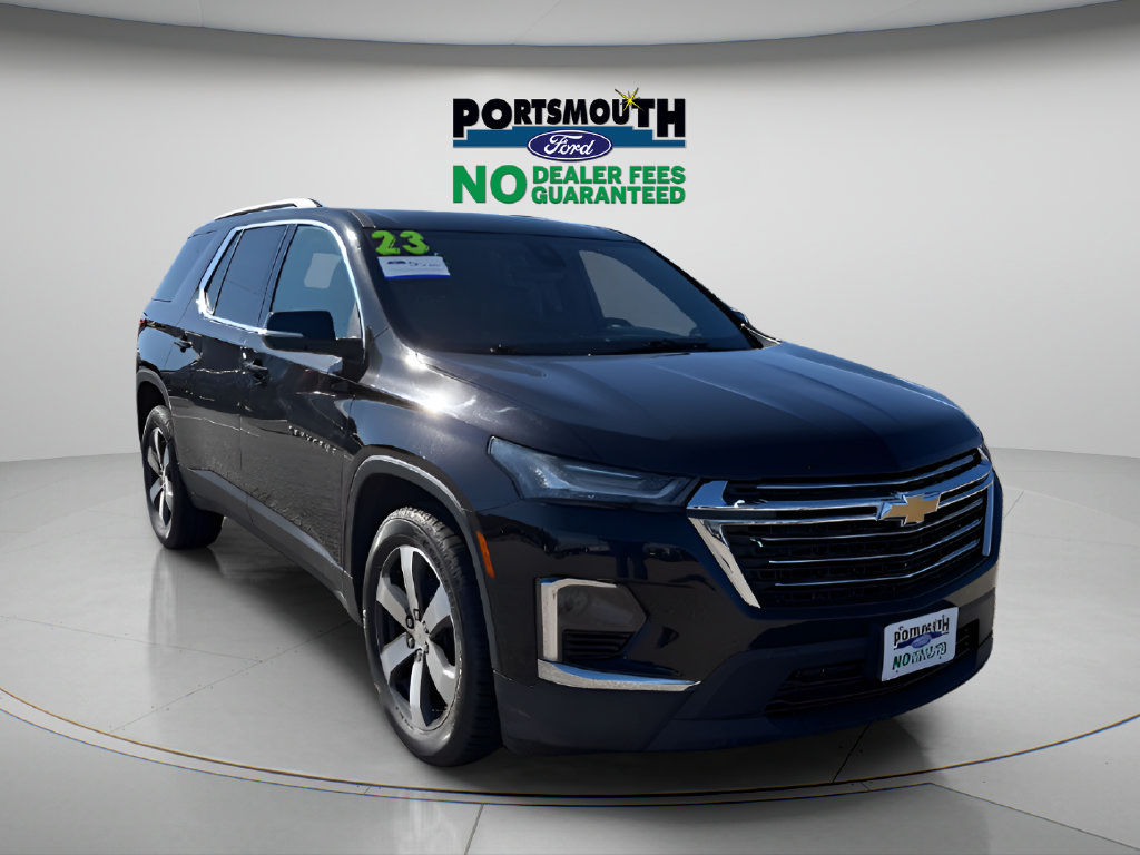 Used 2023 Chevrolet Traverse LT w/ LT Premium Package AWD/4WD image 24