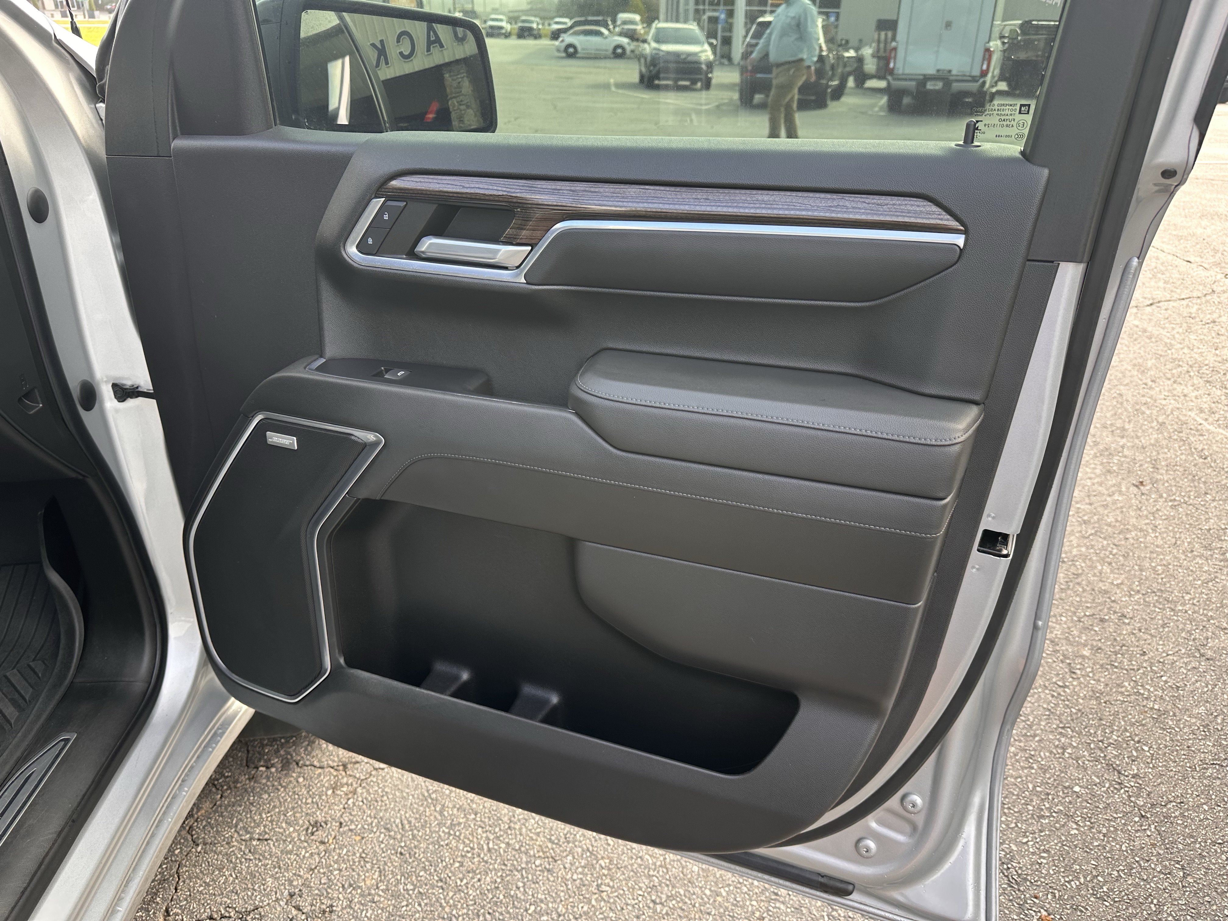 Used 2022 Chevrolet Silverado 1500 RST AWD/4WD image 15