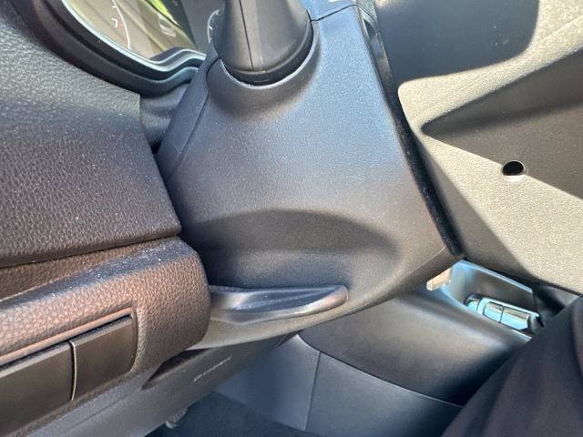 Used 2025 Toyota Corolla LE FWD image 21