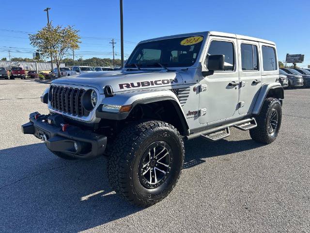 Used 2024 Jeep Wrangler Unlimited Rubicon AWD/4WD image 7