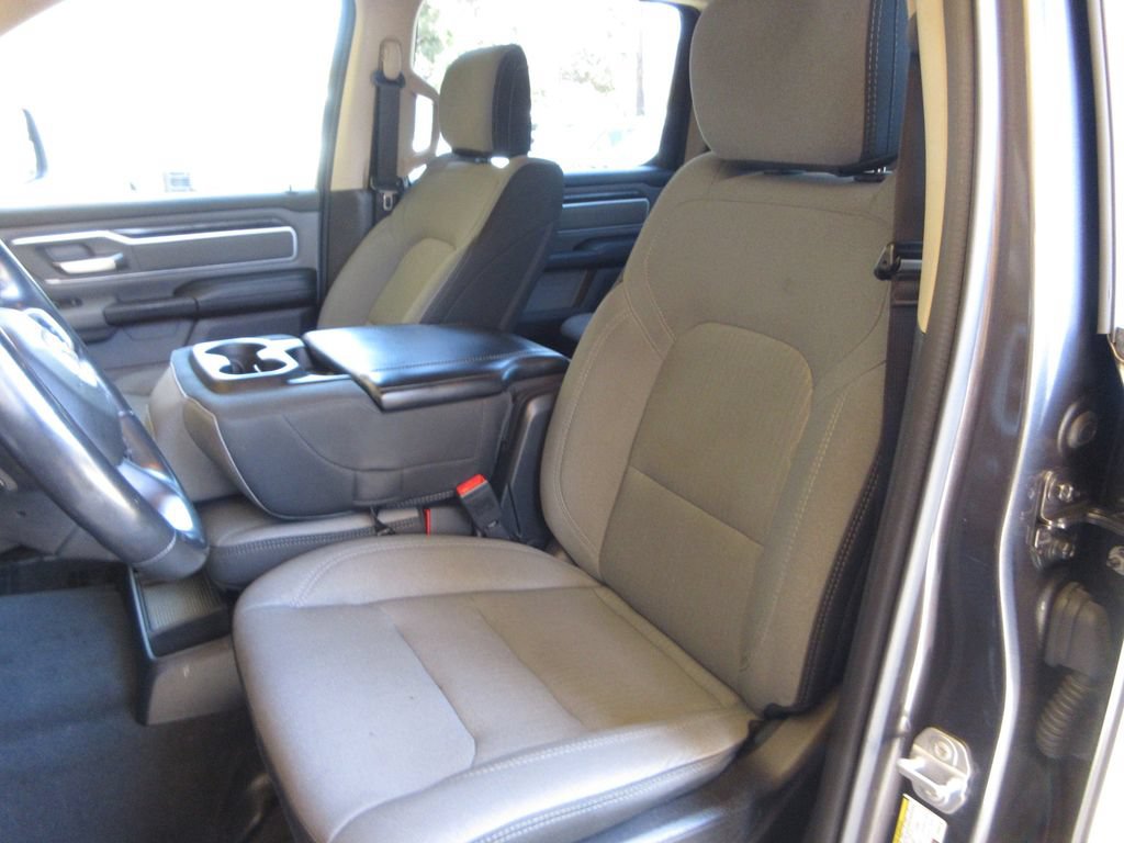 Used 2020 RAM 1500 Big Horn RWD image 12