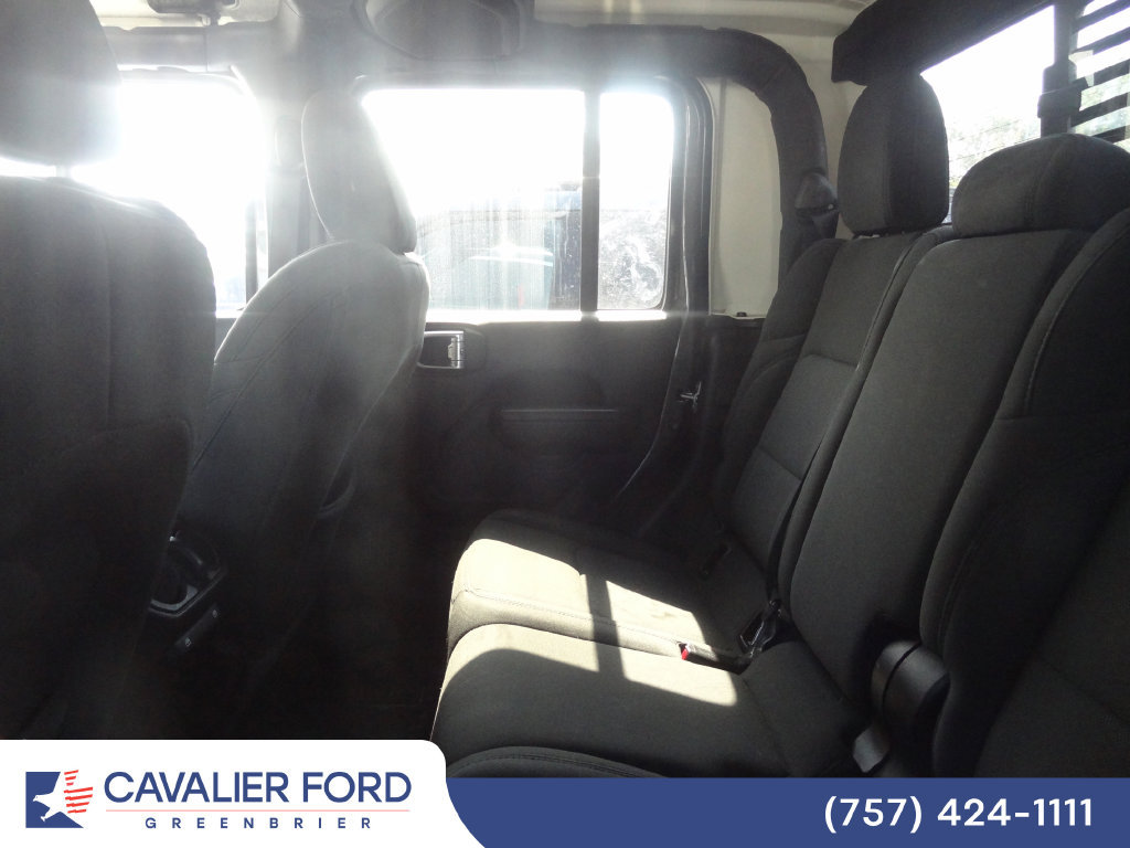Used 2022 Jeep Gladiator Sport AWD/4WD image 7