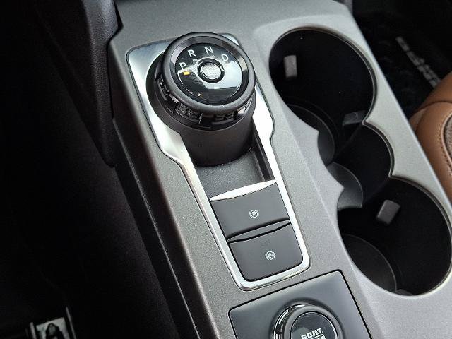 Certified 2025 Ford Bronco Sport Outer Banks w/ Outer Banks Tech Package+ AWD/4WD image 15
