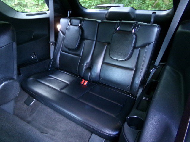Certified 2020 Ford Explorer XLT w/ Equipment Group 202A AWD/4WD image 17