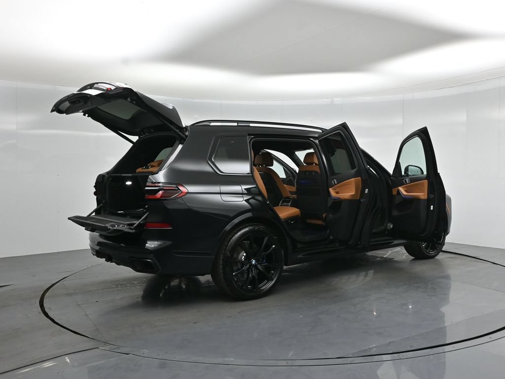Used 2026 BMW X7 xDrive40i w/ Executive Package AWD/4WD image 6