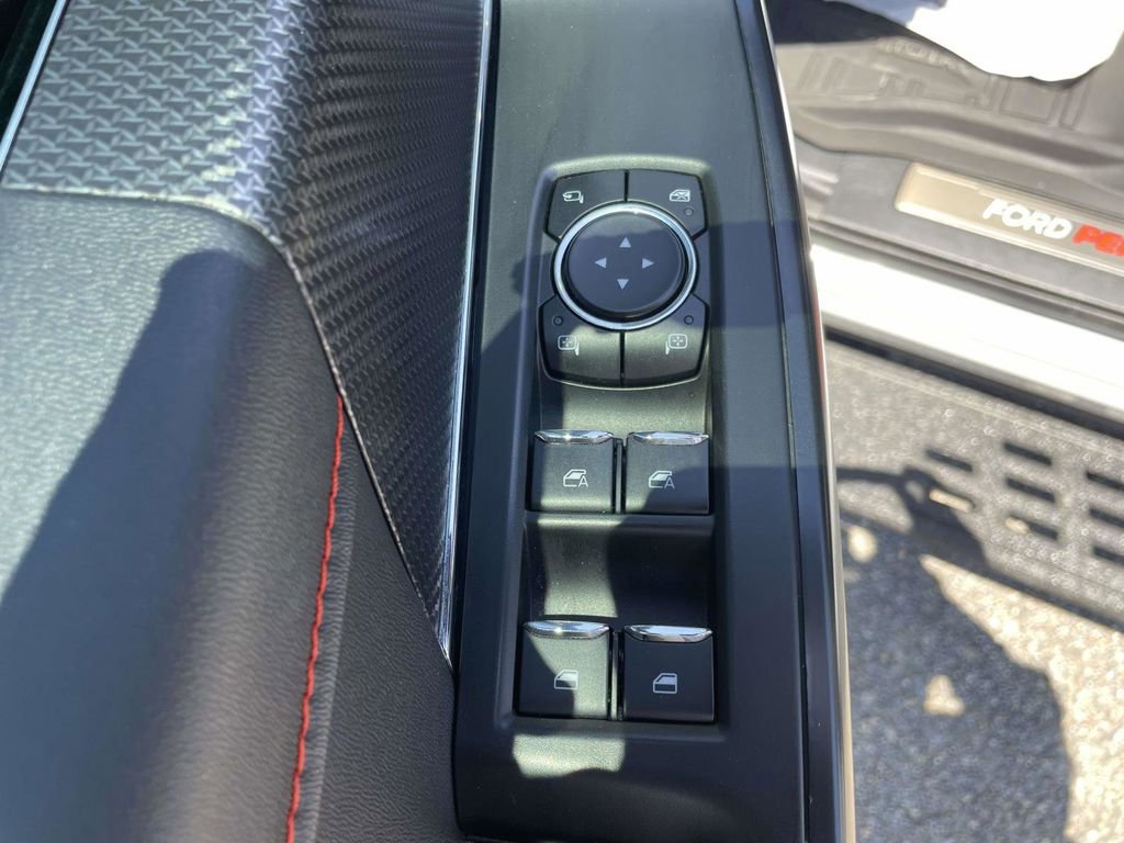 Certified 2024 Ford F150 Raptor AWD/4WD image 16