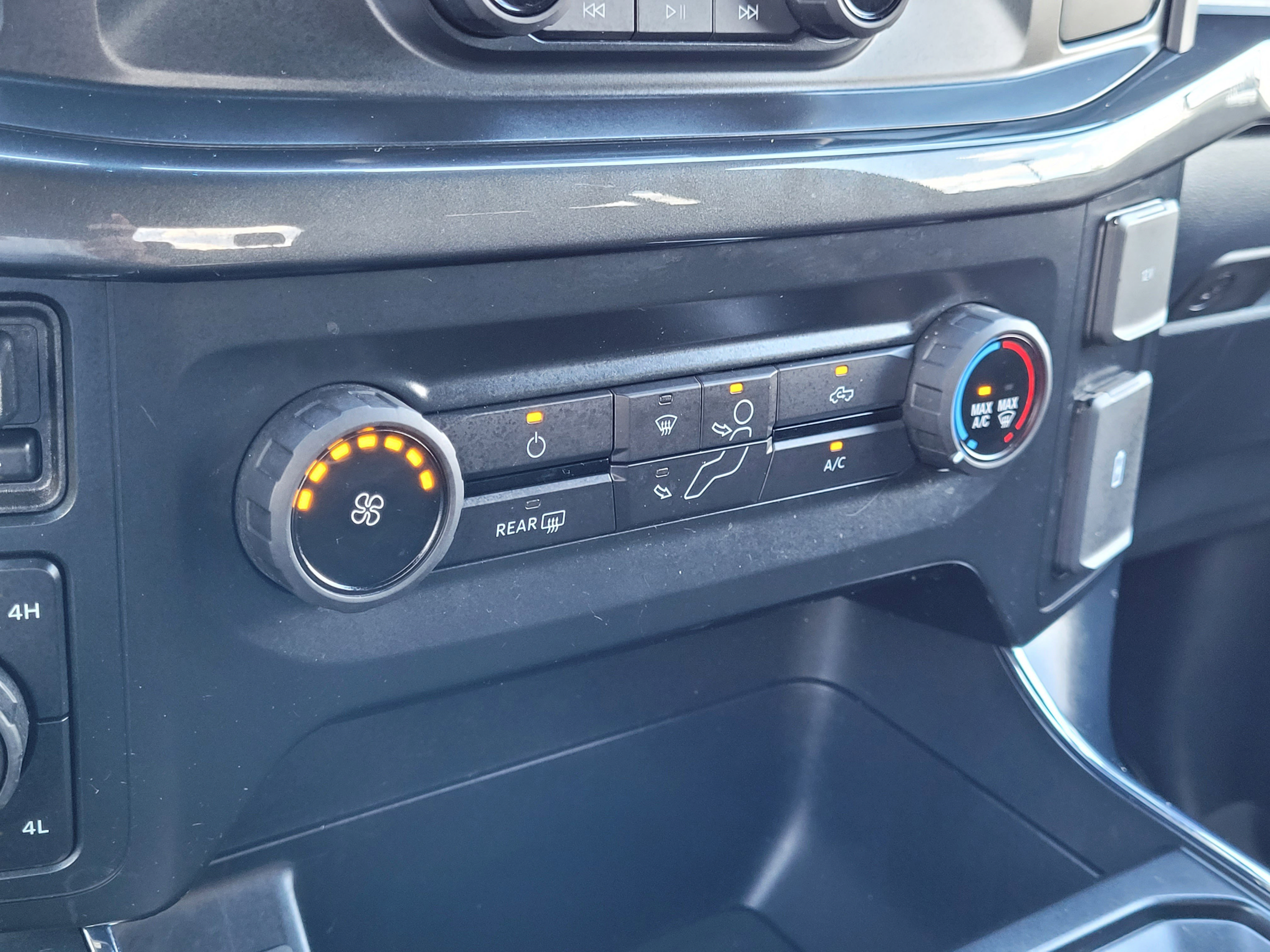 Certified 2022 Ford F150 XL w/ STX Appearance Package AWD/4WD image 21