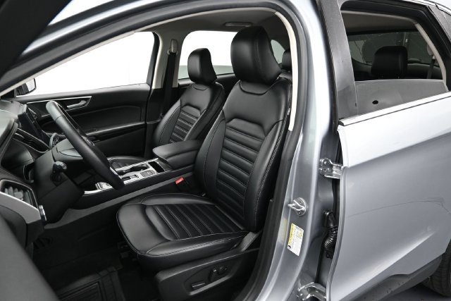 Certified 2023 Ford Edge SEL w/ Convenience Package AWD/4WD image 11