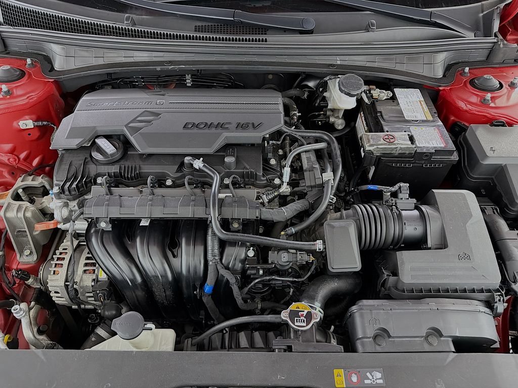Used 2023 Hyundai Elantra SEL FWD image 29