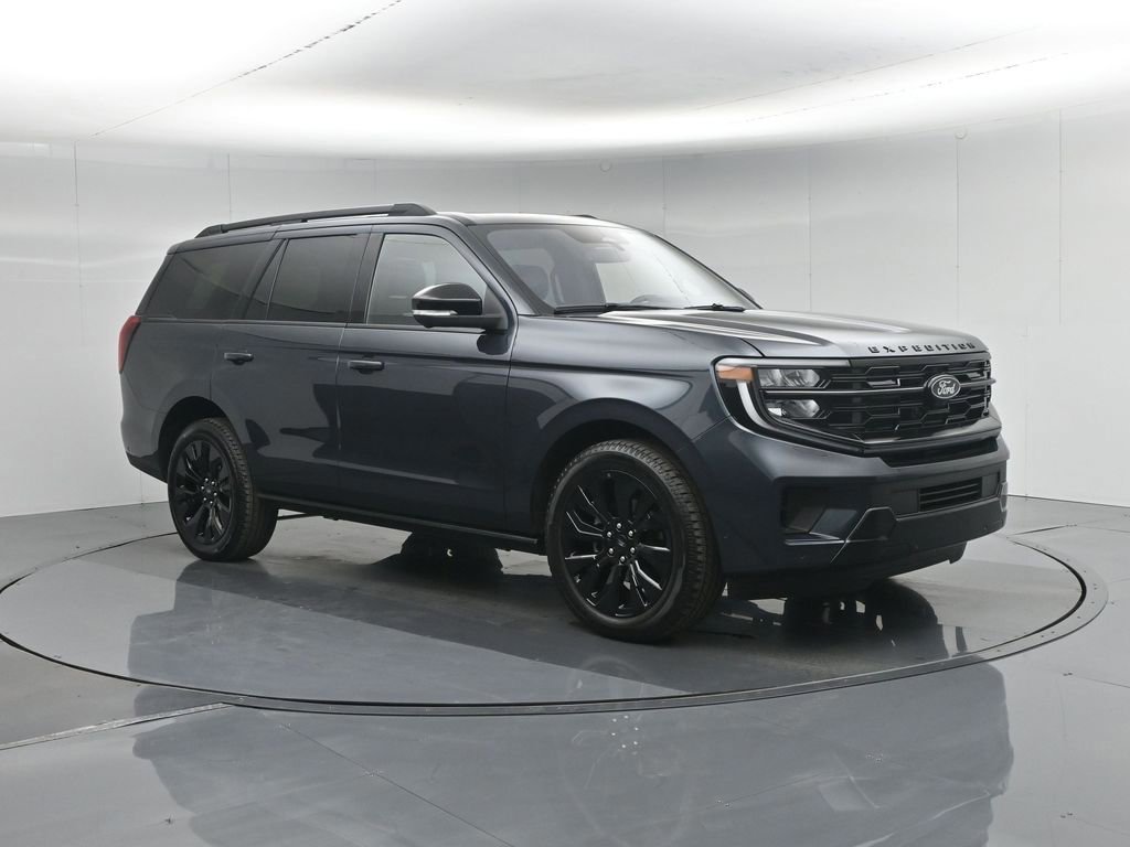 Certified 2025 Ford Expedition Platinum w/ Stealth Appearance Package image 3