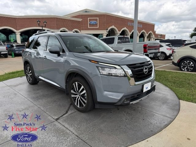 Used 2023 Nissan Pathfinder Platinum AWD/4WD video 1