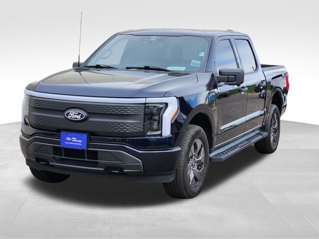 Certified 2024 Ford F150 Lightning XLT AWD/4WD image 4