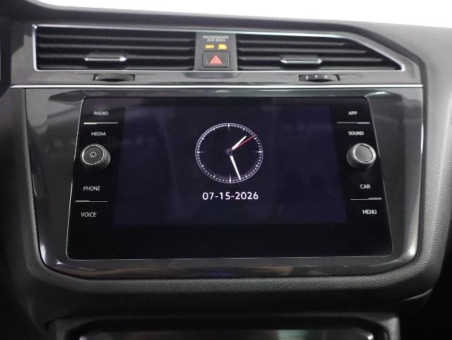 Used 2022 Volkswagen Tiguan SE AWD/4WD image 20