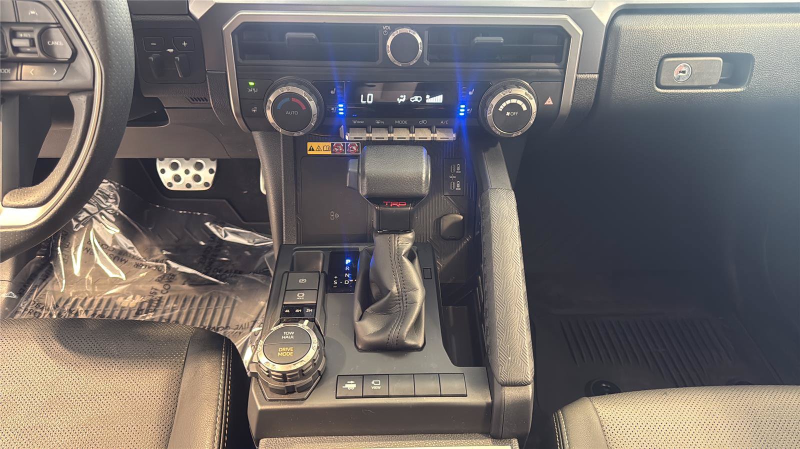 Used 2025 Toyota 4Runner TRD Sport Premium w/ Tow Technology Package AWD/4WD image 29