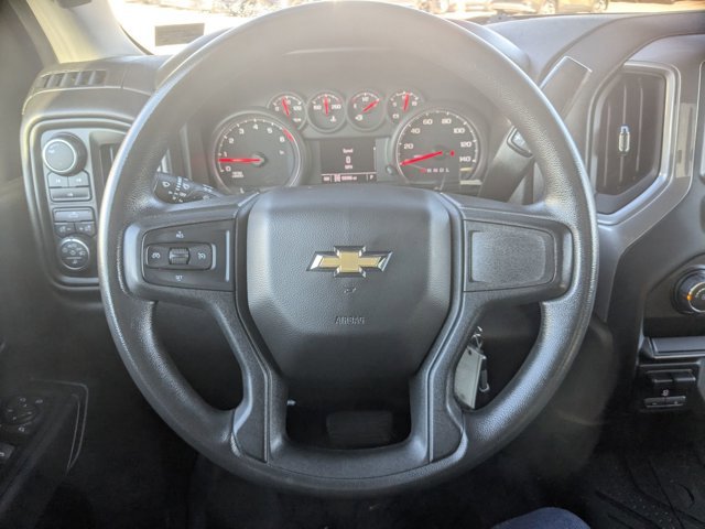 Used 2022 Chevrolet Silverado 2500 Custom w/ Custom Value Package image 17