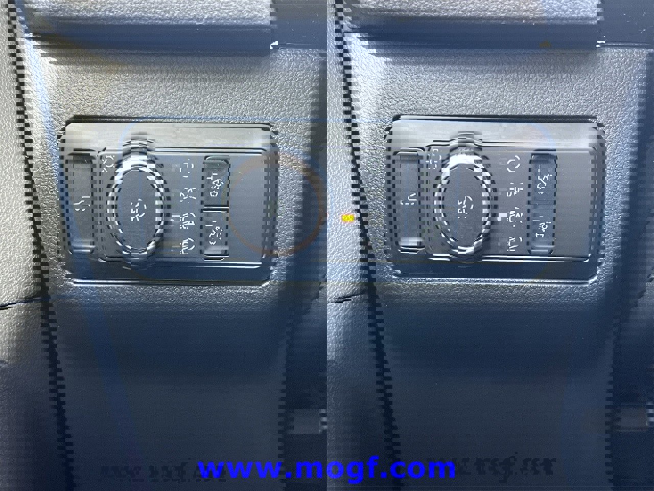 Certified 2024 Ford Escape ST-Line Select w/ Tech Pack #2 image 20