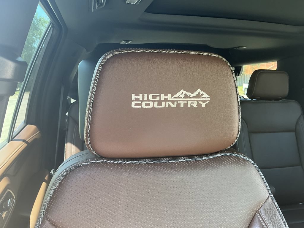 Used 2021 Chevrolet Tahoe High Country RWD image 20
