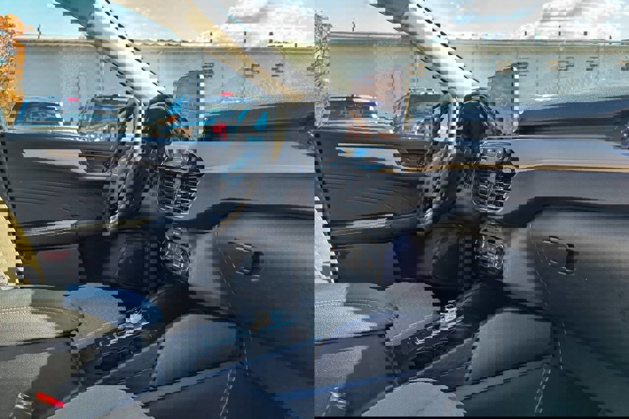 Certified 2022 Ford Escape SE w/ Convenience Package image 10