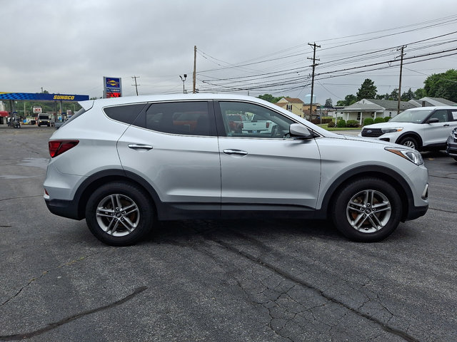 Used 2018 Hyundai Santa Fe Sport FWD image 8