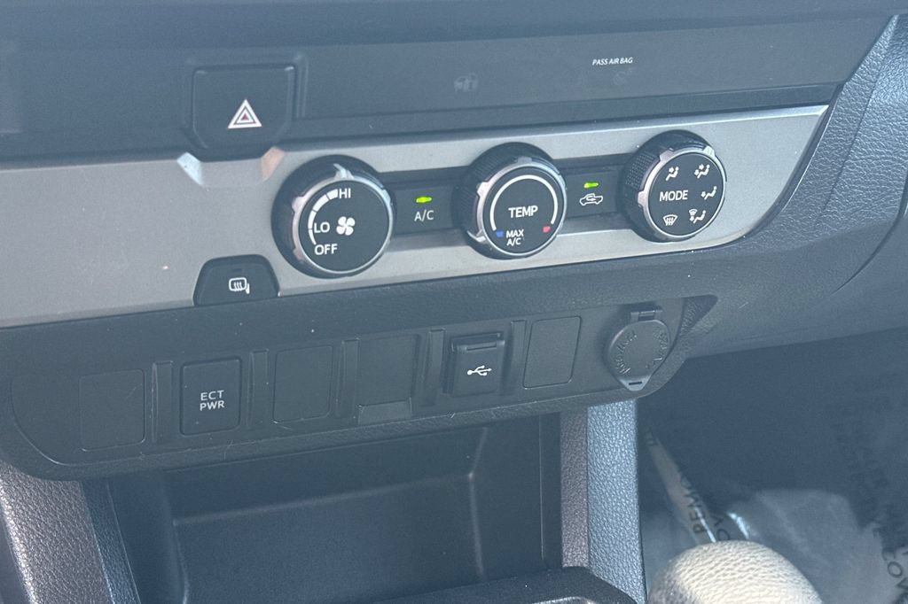 Used 2022 Toyota Tacoma SR RWD image 23
