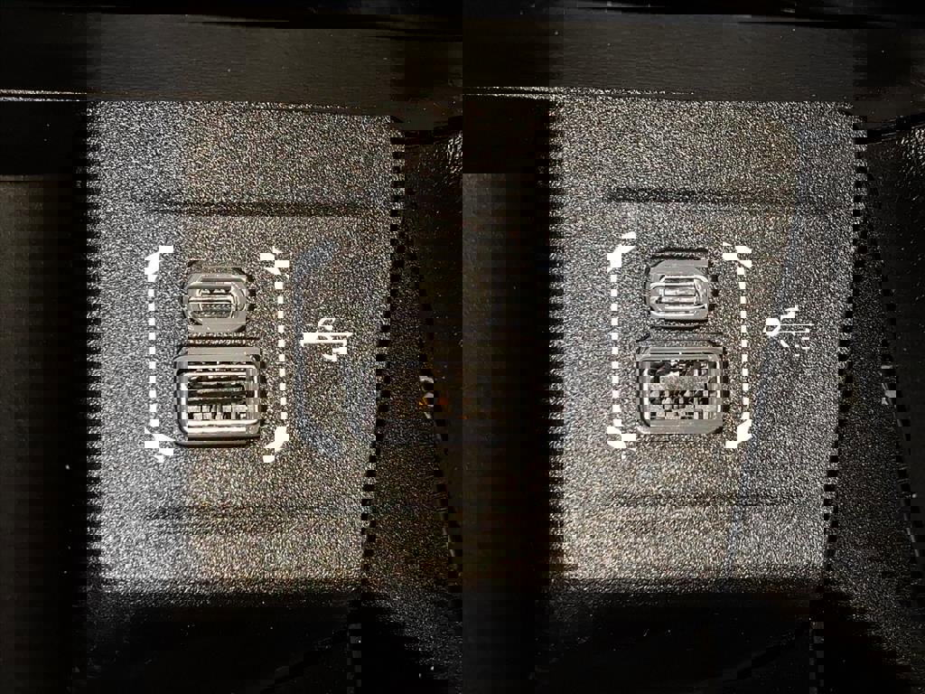 Used 2024 Jeep Compass Limited image 19