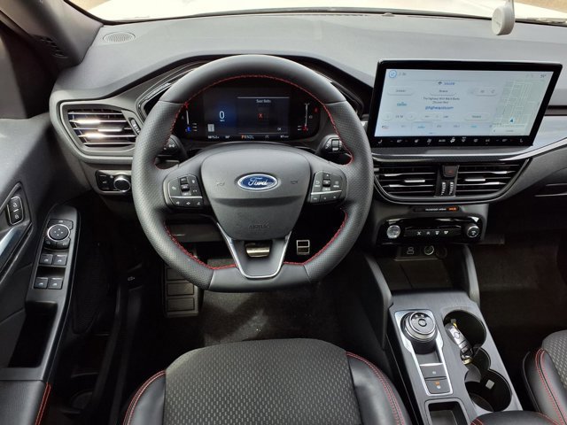 Certified 2024 Ford Escape ST-Line w/ Tech Pack #1 image 9