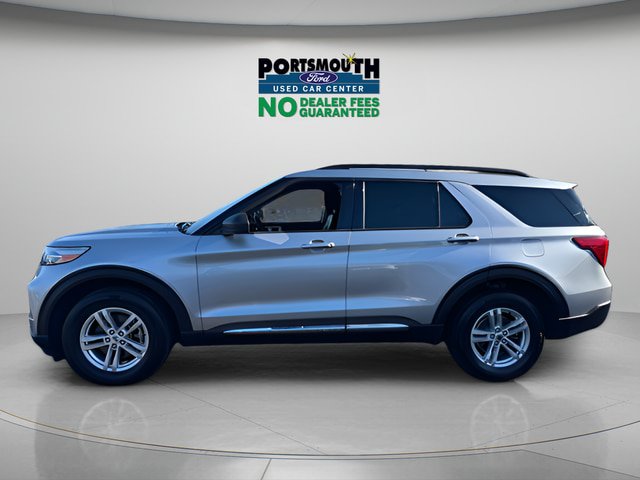 Certified 2022 Ford Explorer XLT w/ Equipment Group 202A AWD/4WD image 2