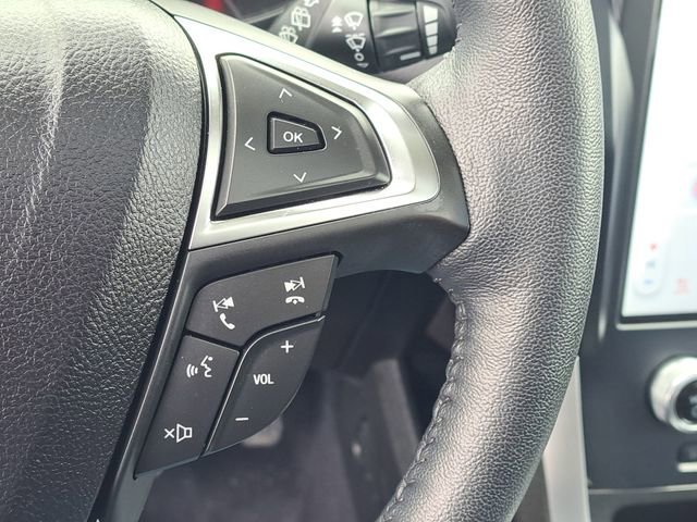 Certified 2024 Ford Edge SEL w/ Convenience Package image 16