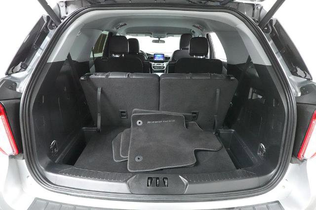 Certified 2024 Ford Explorer XLT w/ Equipment Group 202A AWD/4WD image 28