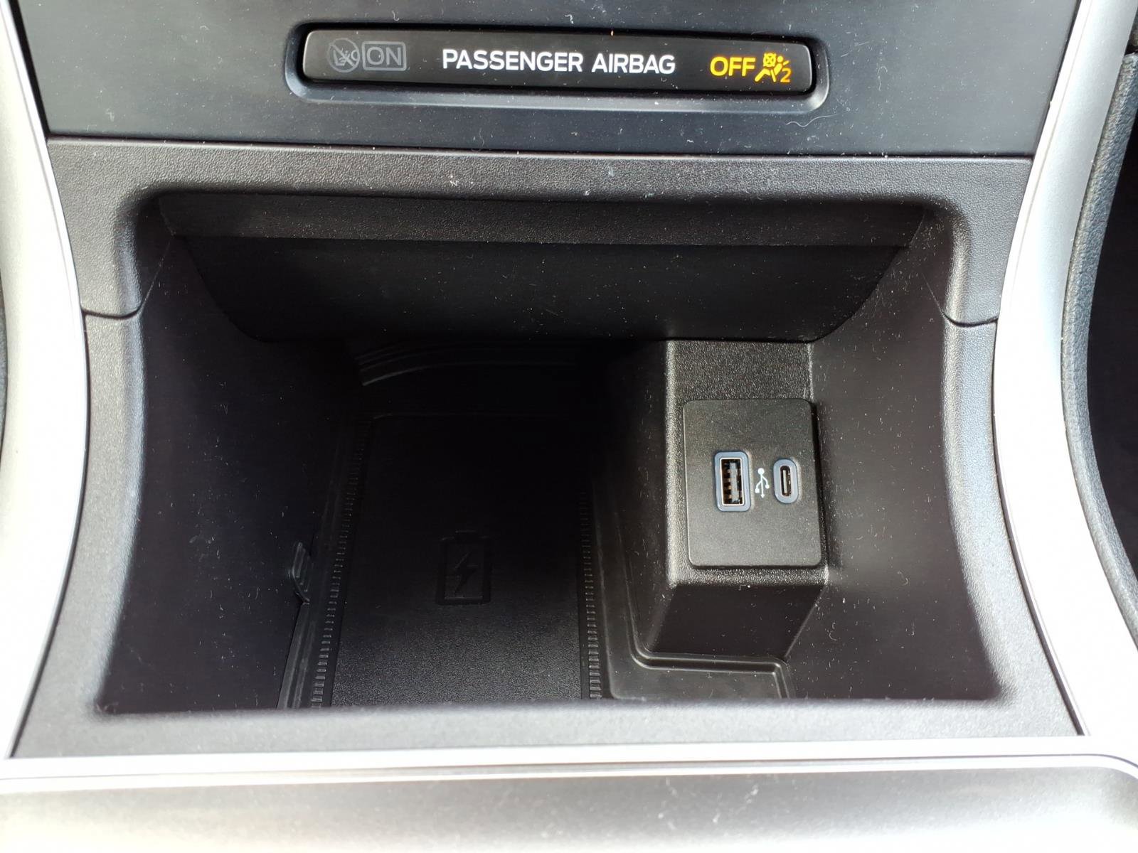 Certified 2023 Ford Edge SEL w/ Convenience Package image 18