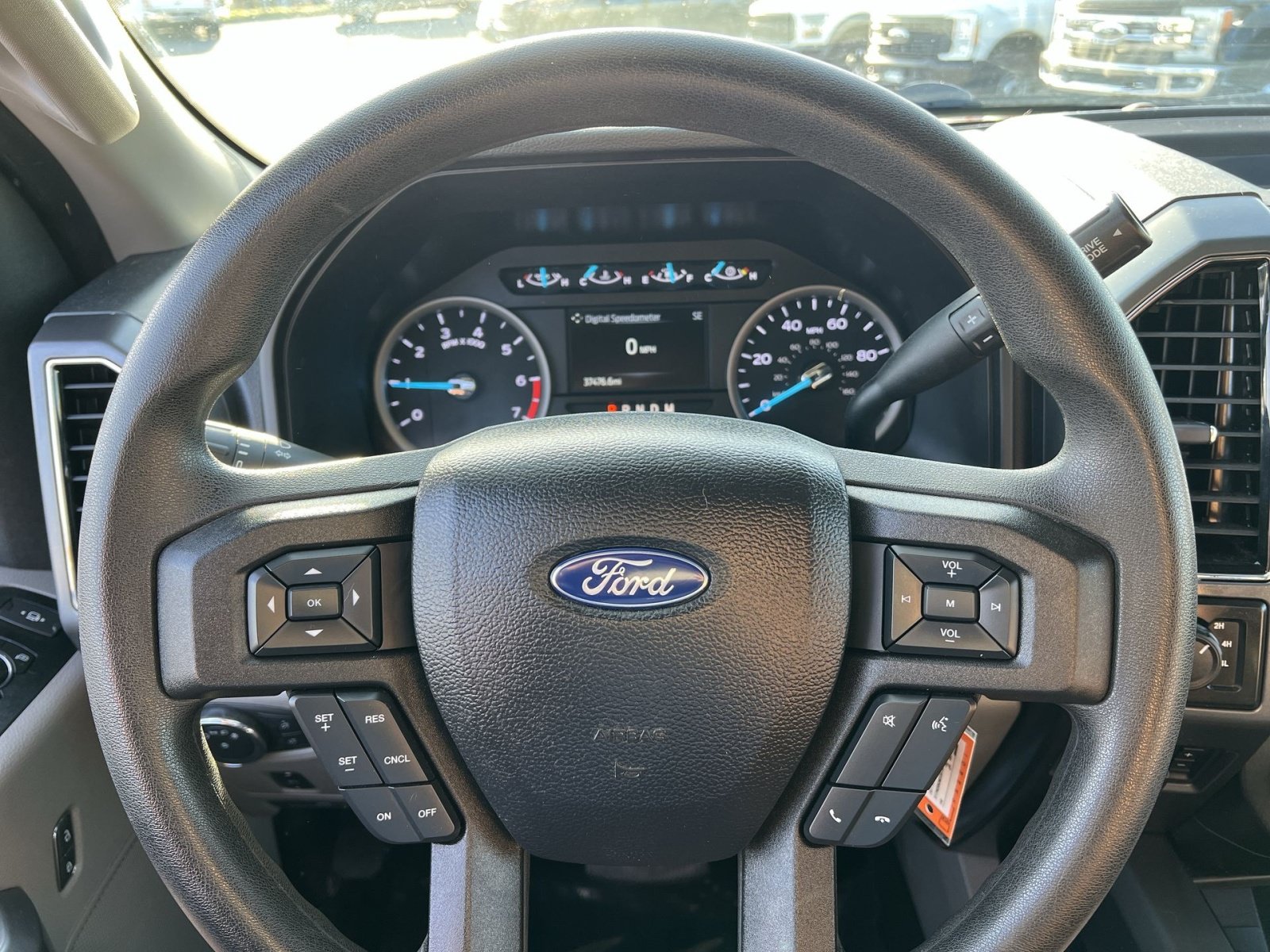 Certified 2021 Ford F250 XLT w/ XLT Premium Package AWD/4WD image 16