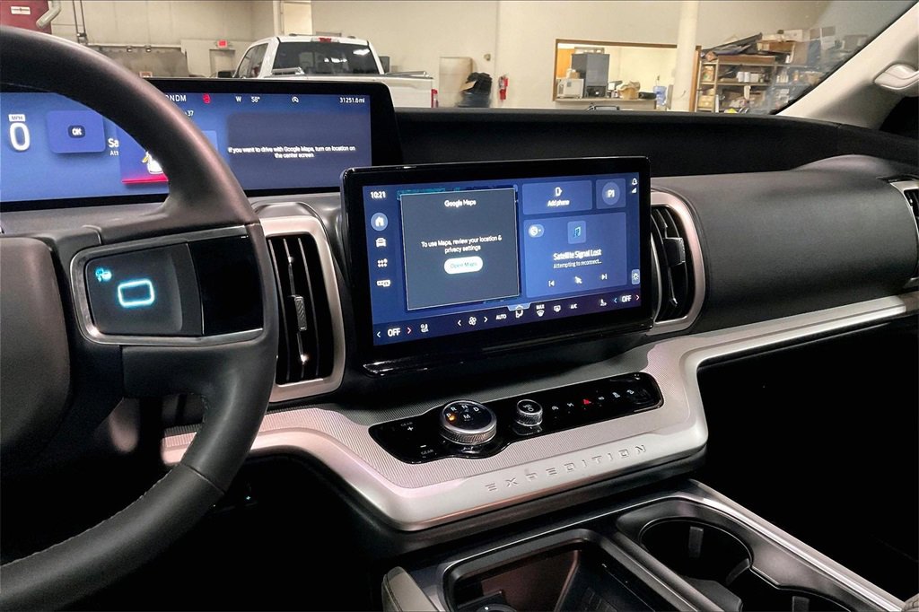 Certified 2025 Ford Expedition Max Active image 6