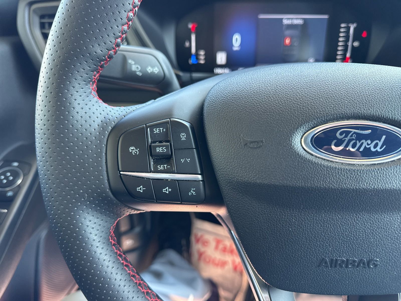 Certified 2024 Ford Escape ST-Line w/ Tech Pack #1 image 29