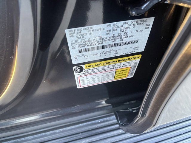 Certified 2025 Ford Expedition Active image 50