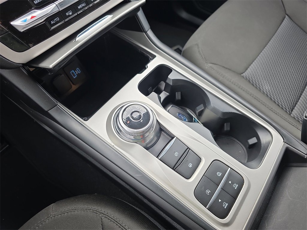 Certified 2024 Ford Explorer XLT image 28