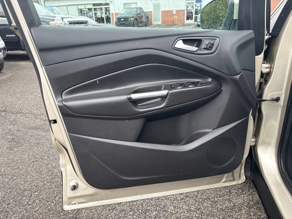 Certified 2017 Ford Escape Titanium AWD/4WD image 12