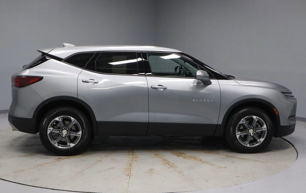 Used 2023 Chevrolet Blazer LT w/ LPO, Floor Liner Package image 6