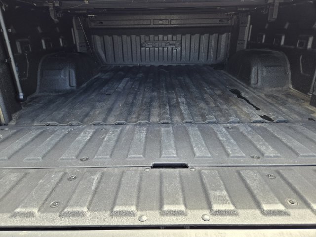 Used 2023 GMC Sierra 1500 AT4 w/ AT4 Premium Package AWD/4WD image 33