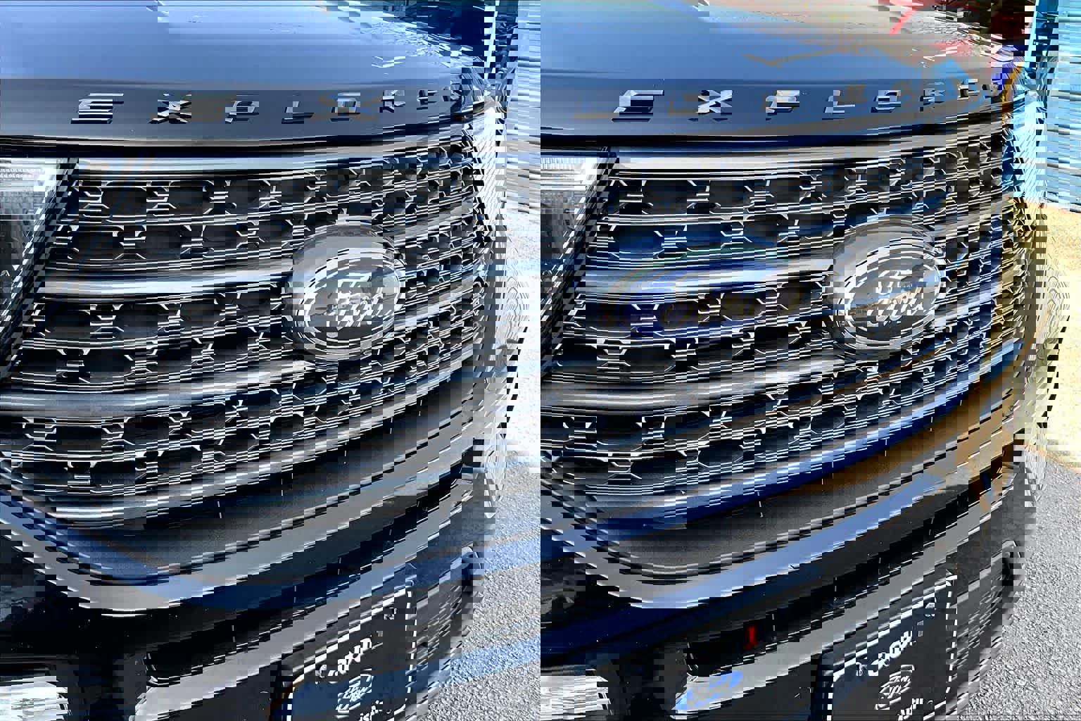 Certified 2022 Ford Explorer XLT w/ Equipment Group 202A image 31