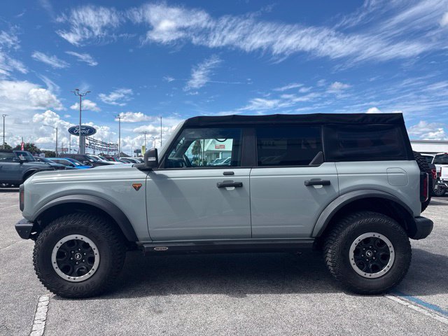 Certified 2021 Ford Bronco Badlands AWD/4WD image 2