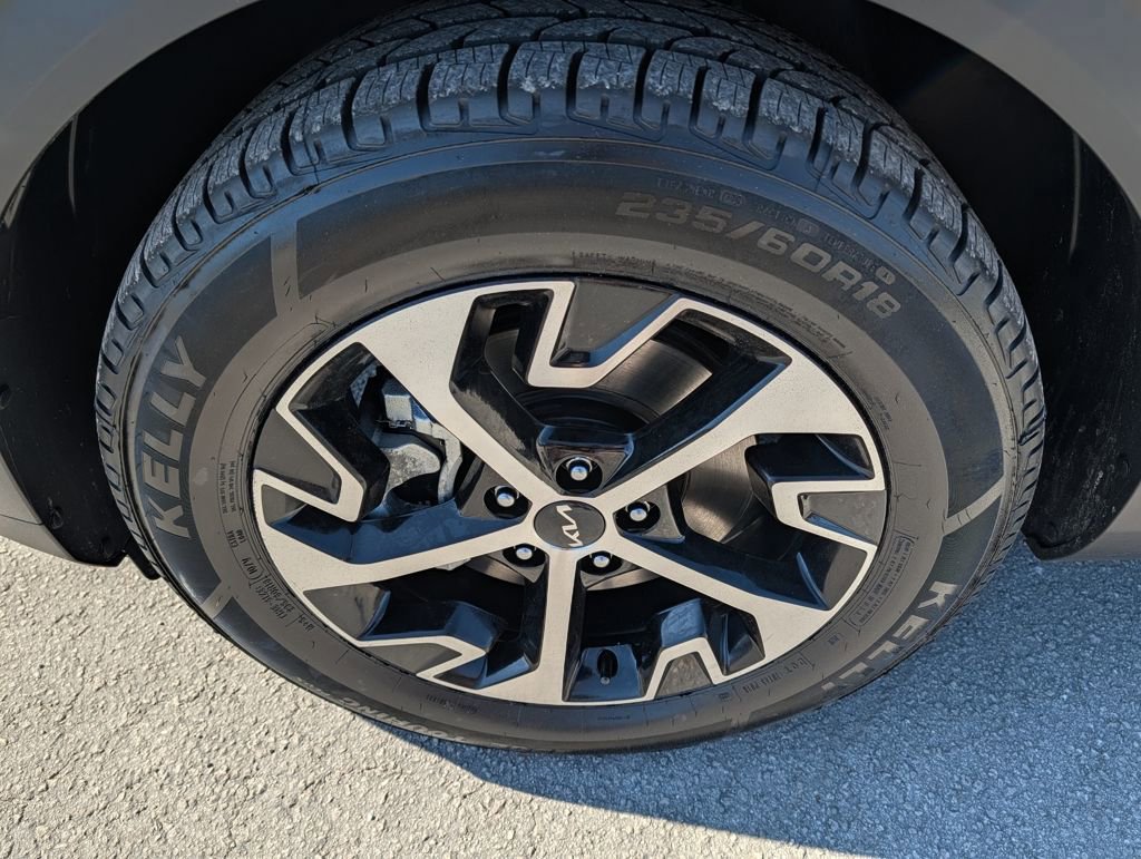 Used 2023 Kia Sportage EX image 30