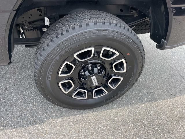 Certified 2026 Ford F250 Platinum AWD/4WD image 12