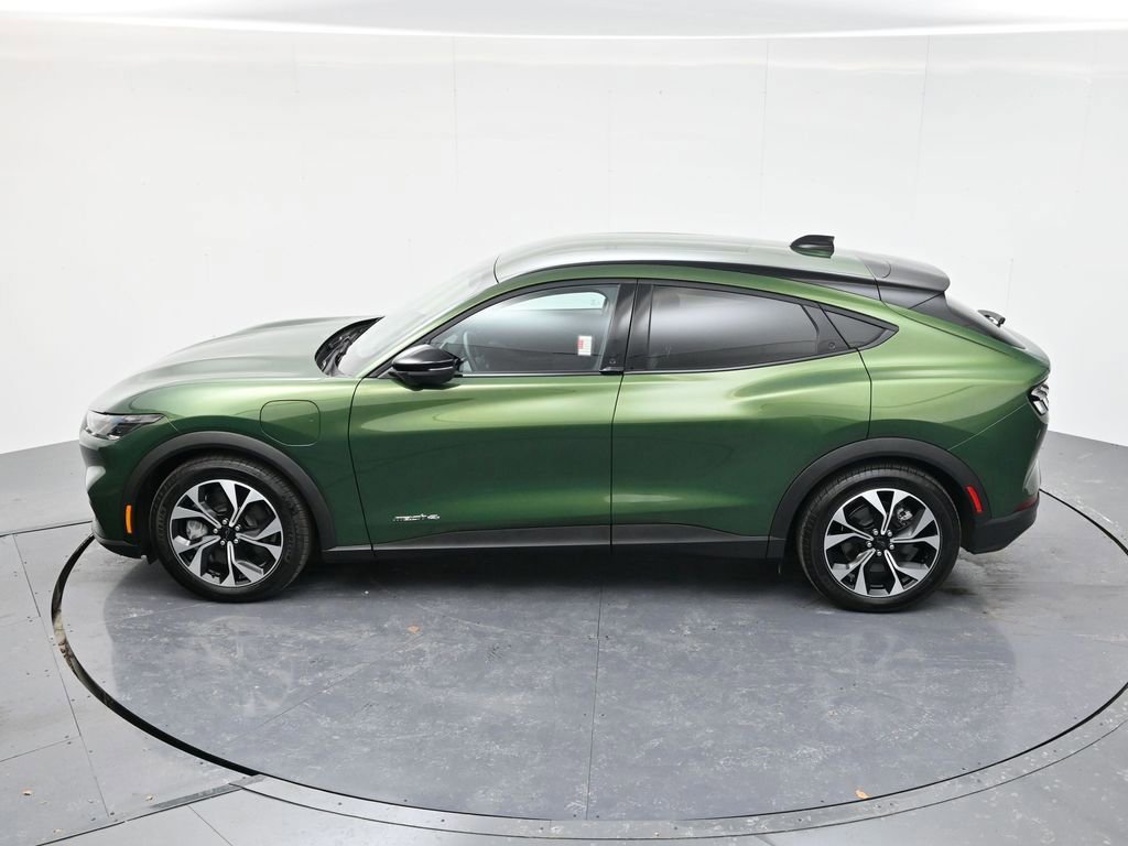 Certified 2025 Ford Mustang Mach-E Select w/ Comfort Package Lite image 4