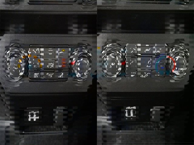 Certified 2019 Ford F150 XLT w/ Equipment Group 302A Luxury image 19