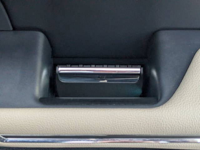 Certified 2024 Ford Expedition Max XLT image 36